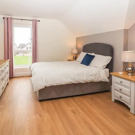 20 Lighthouse Village *