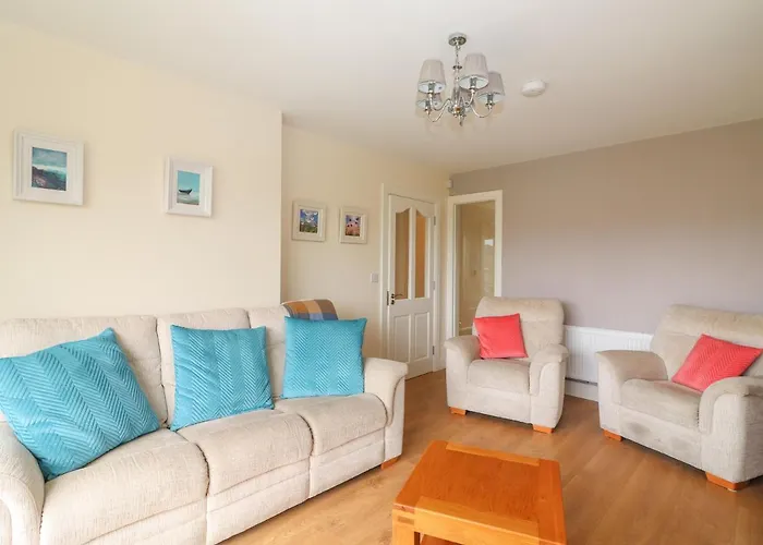 20 Lighthouse Village