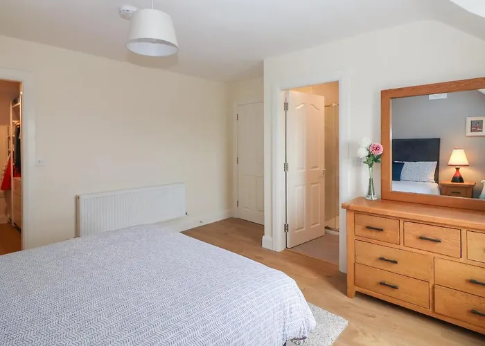 20 Lighthouse Village *